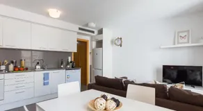Apartamentos Cornellalux - Image 2