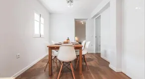 Home2Book Bright Apartment in Seville - Image 5