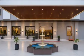 Pallacia A Luxury Hotel - Image 3