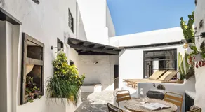 Canaryislandshost I La Casa del Doctor - Image 3