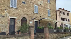 L’ ANGOLO DI PIENZA - Image 2