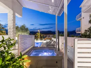 Apartment in Slatine with Terrace - Image 3