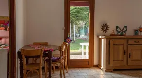 House with garden and parking 1 min from Grenoble - Image 3