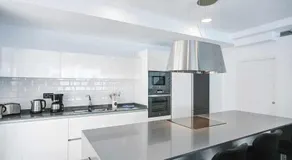 Two Dreams Luxury Villa - Image 5