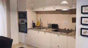 Casa cu flori - Image 4