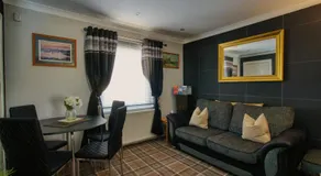 Pitfaranne Guest House - Image 3