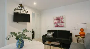 Apartamentos RG Suites Plaza del Salvador - Image 5