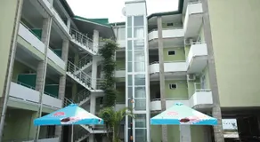 Green House Hotel - Image 2