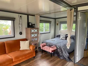 Stunning birch tree Lodge - Image 2