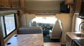 AJ-XL RV Rental - Image 3