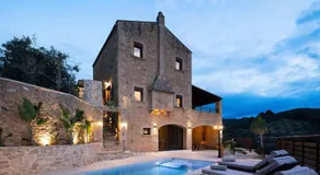 Kotinos Luxury Villa - Image 2