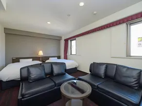 Centre One Hotel Handa - Image 2