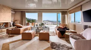 Crystal Green Signature Residences - Image 2