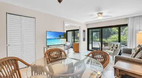 First Floor With Lake Views - Image 2