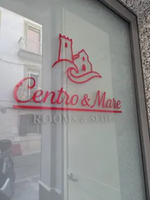 Centro & Mare - Rooms - Garage - Suites - Image 4