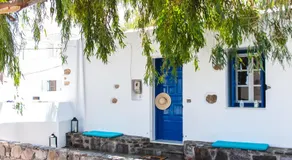 Blue & White: An Absolute Aegean dream house - Image 3