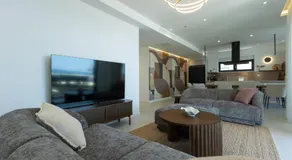 Adria Resort SEAFRONT Family Villa B Private Pool - Image 2