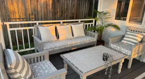 Sunset Lounge Guesthouse - Image 3