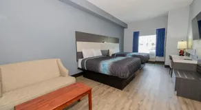 Jamestown inn & Suites - Image 2