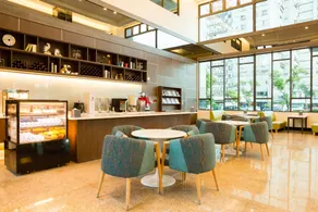V-Hotel - Image 3