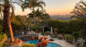 Casa Flora Garden & Pool - Image 5
