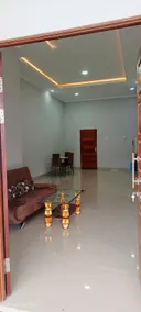 The Queen Home Stay - Image 2
