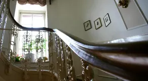Hotel Hammer - Image 4