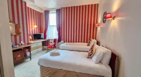 Wharton Arms Hotel - Image 2