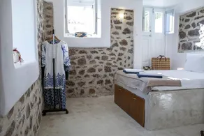 Villaki Poros House - Image 5