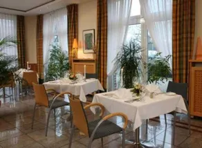 Stadthotel Oranienburg - Image 2