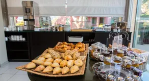 Hotel Cesario - Image 4