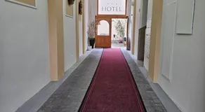 Hotel Claris - Image 3