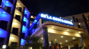 De La Costa Hotel - Image 5