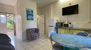 The Captain's Manor on Cook Unit 9 - Image 5