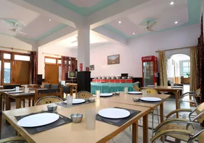 Sapphire Inn Bhimtal - Image 4