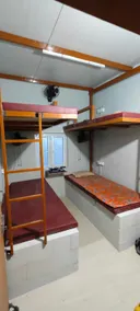 Express (MEN'S HOSTEL)Ac Room - Image 4