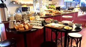 das kleine Hotel in München - Image 5