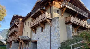 Appartement neuf à Courchevel proche des pistes, 3 chambres, dortoir, wifi, parking - Image 1