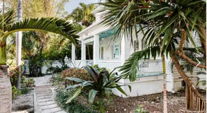 Apartment mit Pool, schnellem Internet und Garten | Mallory Square in der Nähe | Meerblick - Image 4