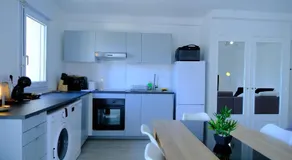 CALYPSO- Grand T3 70 m2 - Arrivée Autonome - Parking Privé Gratuit - Image 3