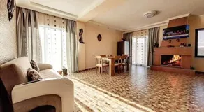 Villa in Bakuriani - Image 2