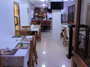 ALLSEASONS HOTEL LTD - Image 3