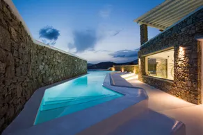 SLEEK BEACHSIDE VILLA MIT PRIVATEM POOL - EARLY BIRD DISCOUNTS PLS ANFRAGEN! - Image 3
