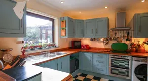 17 Demesne Gardens - Image 3