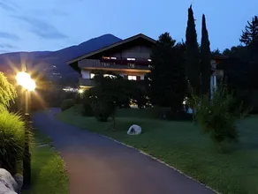 Residence Neuhäuslhof, Apartments Meran, GuestPass - Image 5