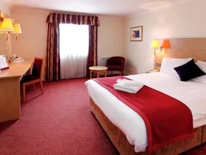 Mercure Chester North Woodhey House Hotel - Image 2