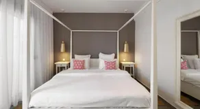 Adriana beach - Image 2