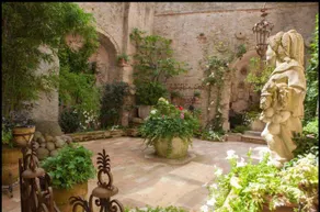MarcheAmore - Bottega di Giacomino for art lovers, with private courtyard - Image 4