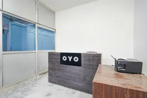 Hotel O by OYO Raj Family Restaurant & Hotels - Image 3