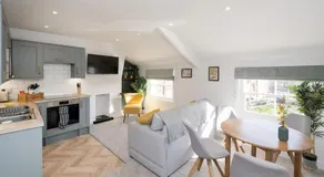 Lettered Board Apartments 1, 2 & 3 - Image 3